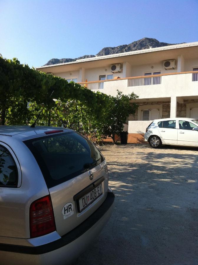 Apartments With A Parking Space Gradac, Makarska - 11332 Carnac Ngoại thất bức ảnh