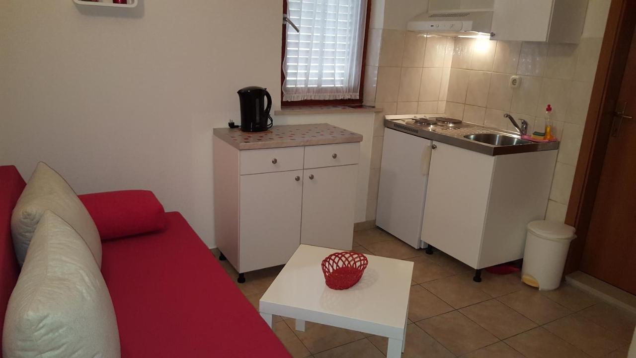 Apartments With A Parking Space Gradac, Makarska - 11332 Carnac Ngoại thất bức ảnh