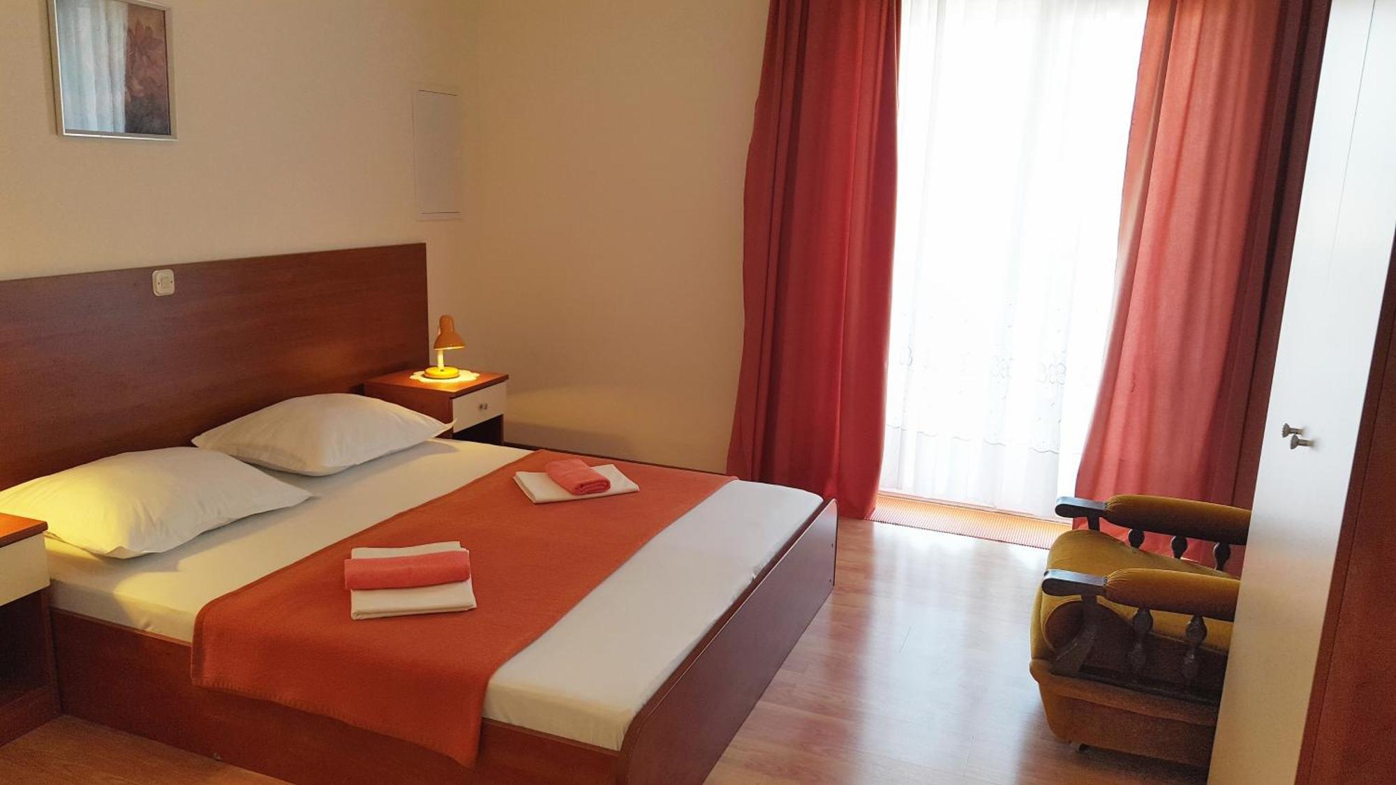 Apartments With A Parking Space Gradac, Makarska - 11332 Carnac Phòng bức ảnh
